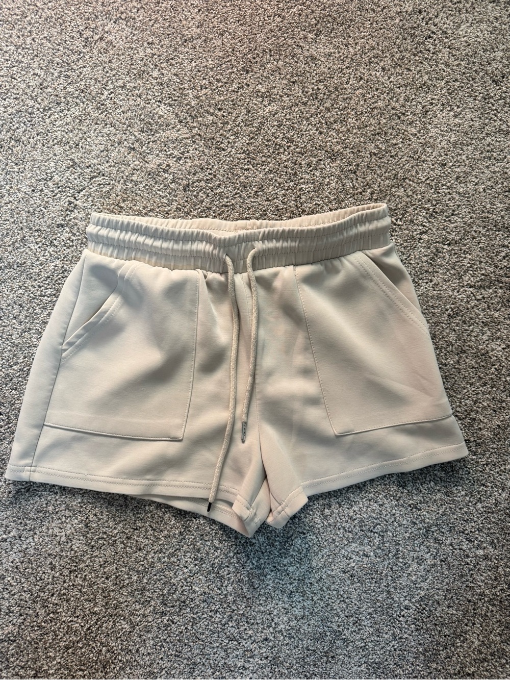 Always You Women's Cream Drawstring Pocket Athletic Shorts